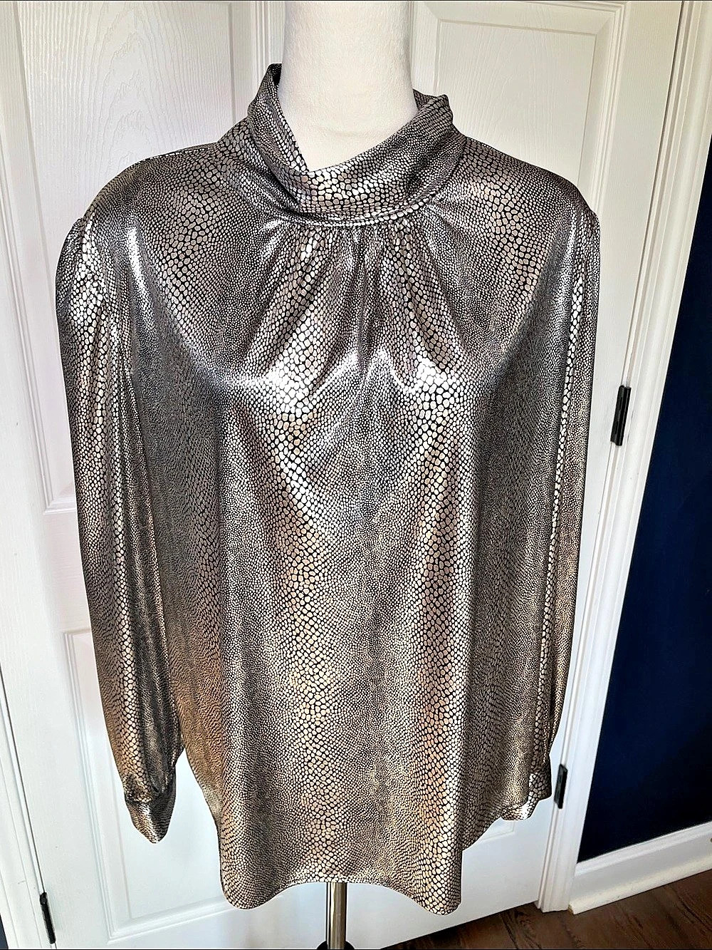 Lauren Lee Vintage Liquid Gold Foil Long Sleeve Top Disco Lame Sz 18